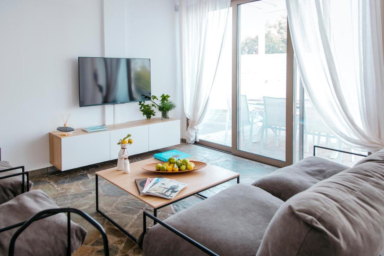 Island Home Seaside Villa 帕拉利米尼 外观 照片
